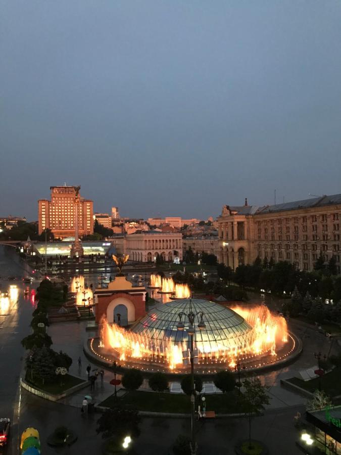 Kozatskiy Hotel Kijów Zewnętrze zdjęcie